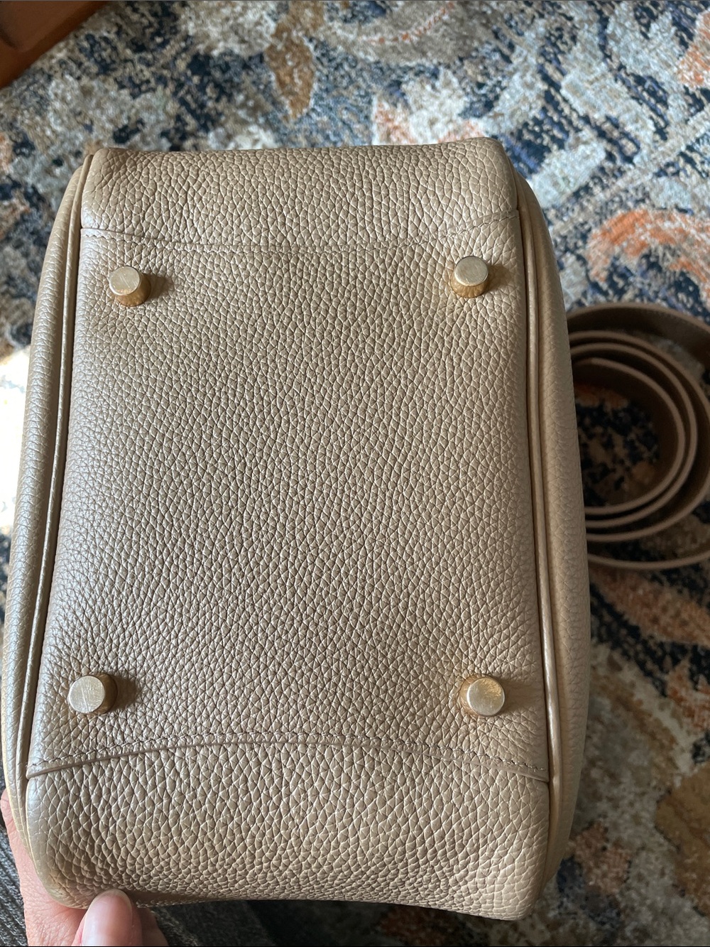 Parisa Wang Taupe Leather Shoulder Bag with interchangeable strap - Picture 5 of 5